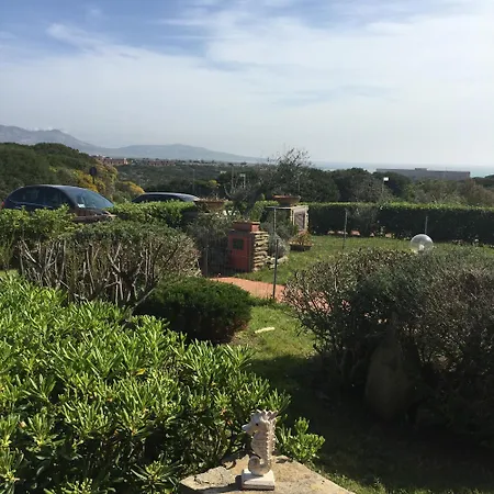 Sardinia Re - Casa Ibiscus